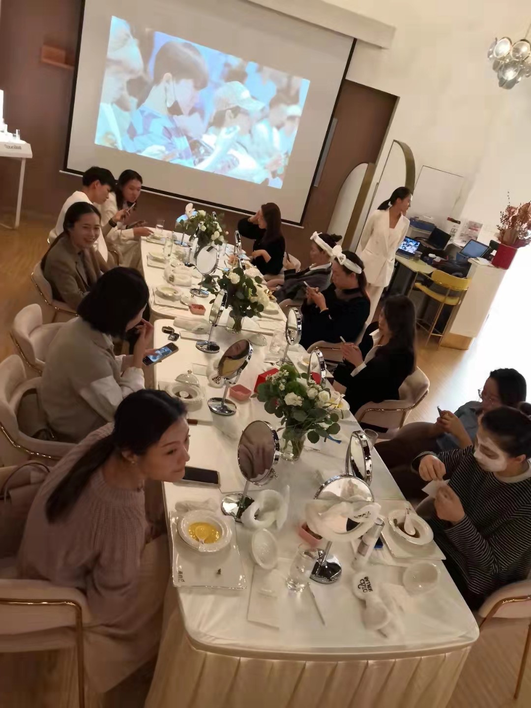 燕府江苏常州星河店丨养生与美容主题燕窝品鉴会