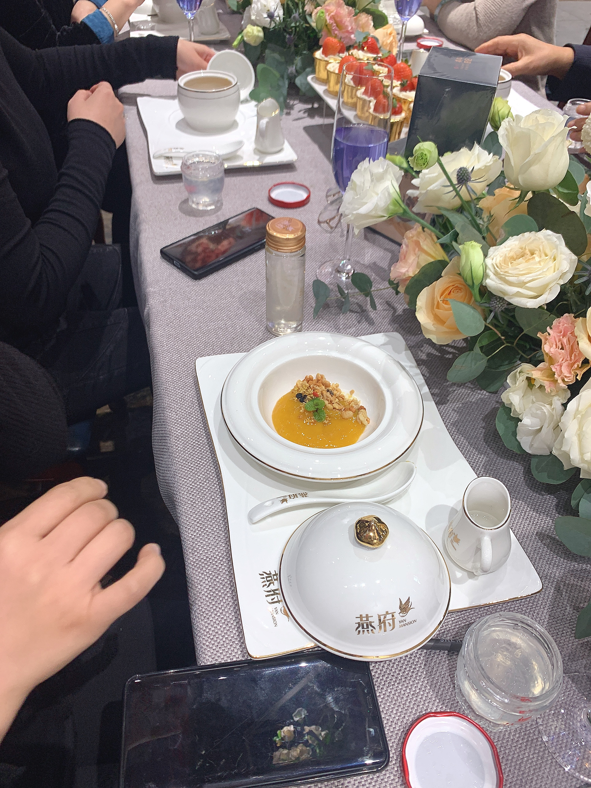 燕府青岛胶州店丨花式燕窝与瑜伽冥想的结合主题燕窝品鉴会